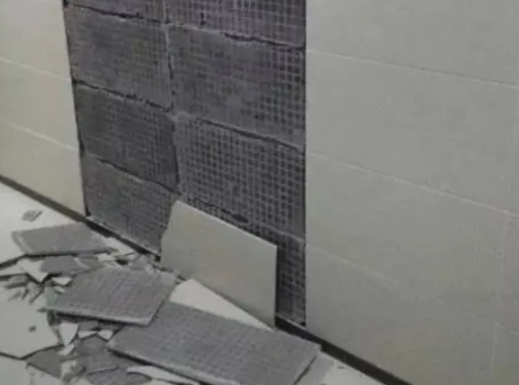 南充市瓷砖空鼓维修公司分享下南充市墙砖松动维修的知识